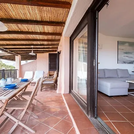 Dolce Sposa Swimming Pool And Private Beach Διαμέρισμα